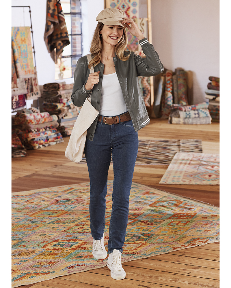 COLLEGEJACKE AUS LAMMNAPPA COLLEGEJACKE AUS LAMMNAPPA