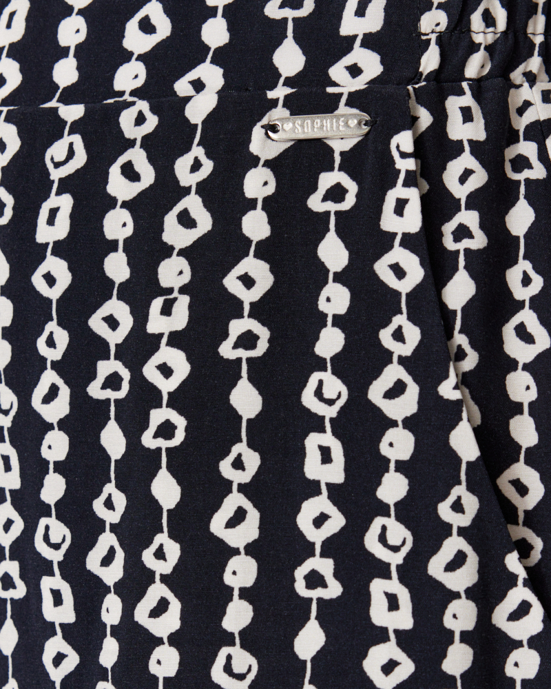 WEITE HOSE N VON SOPHIE