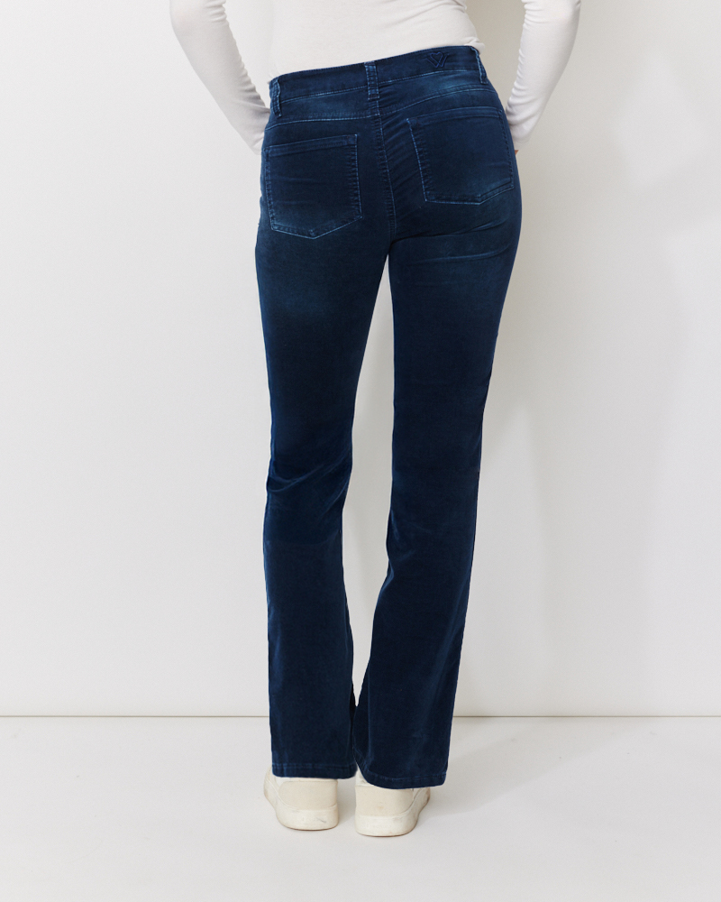 Bootcut-Wonderjeans L