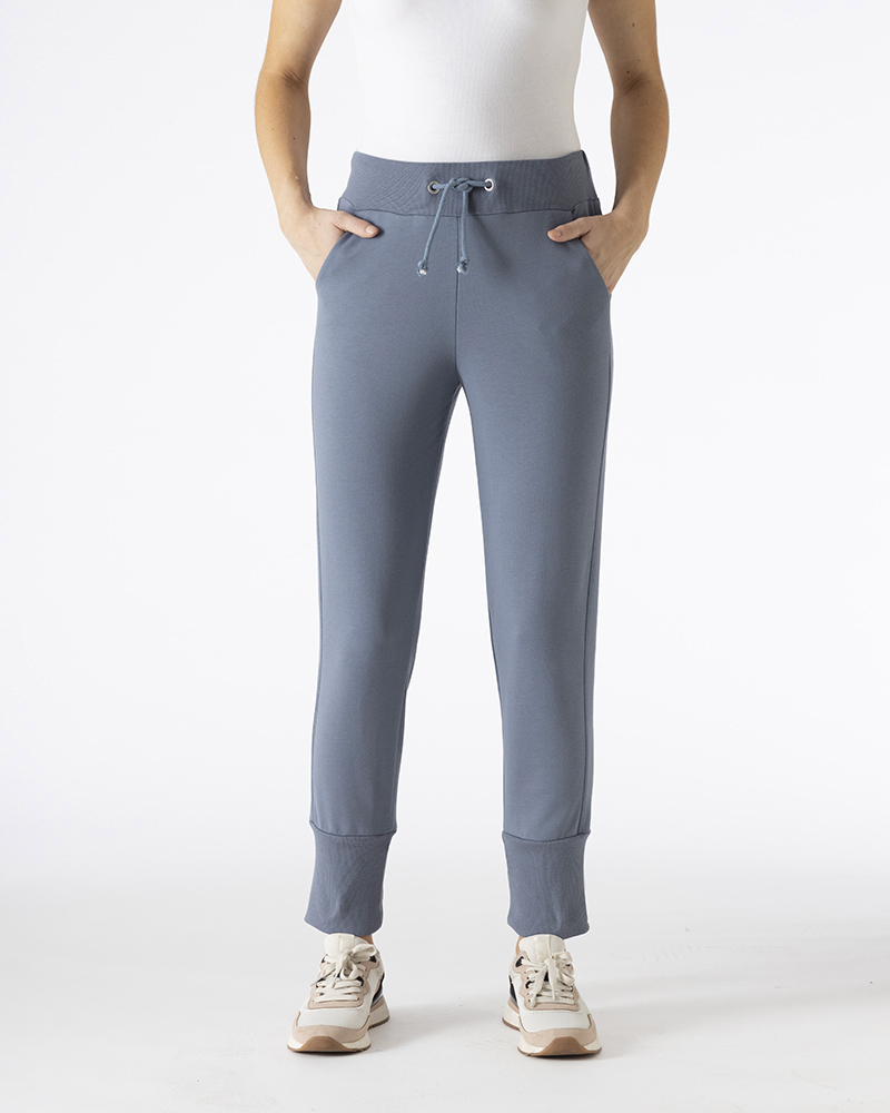 LÄSSIGE SPORTHOSE L