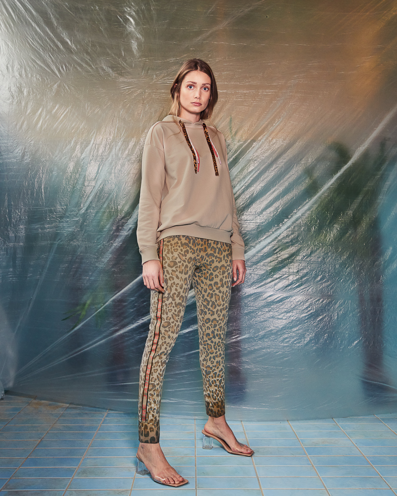 Kapuzen-Sweatshirt_sand_412008-Leo-Joggpant_beige_braun_412011 SWEATSHIRT MIT KAPUZE