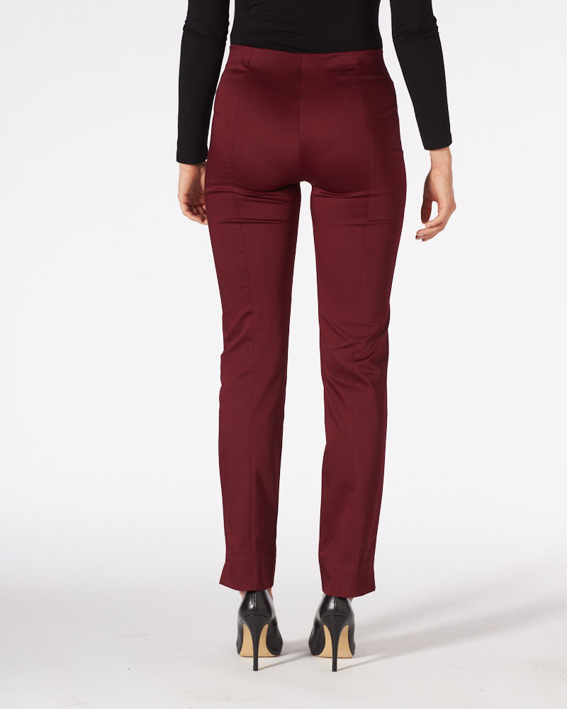 SCHLUPFHOSE L IN ZWEI FARBEN SCHLUPFHOSE L IN ZWEI FARBEN