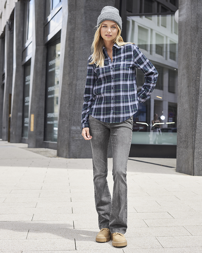 BOOTCUT-JEANS N VON BLUE FIRE BOOTCUT-JEANS N VON BLUE FIRE