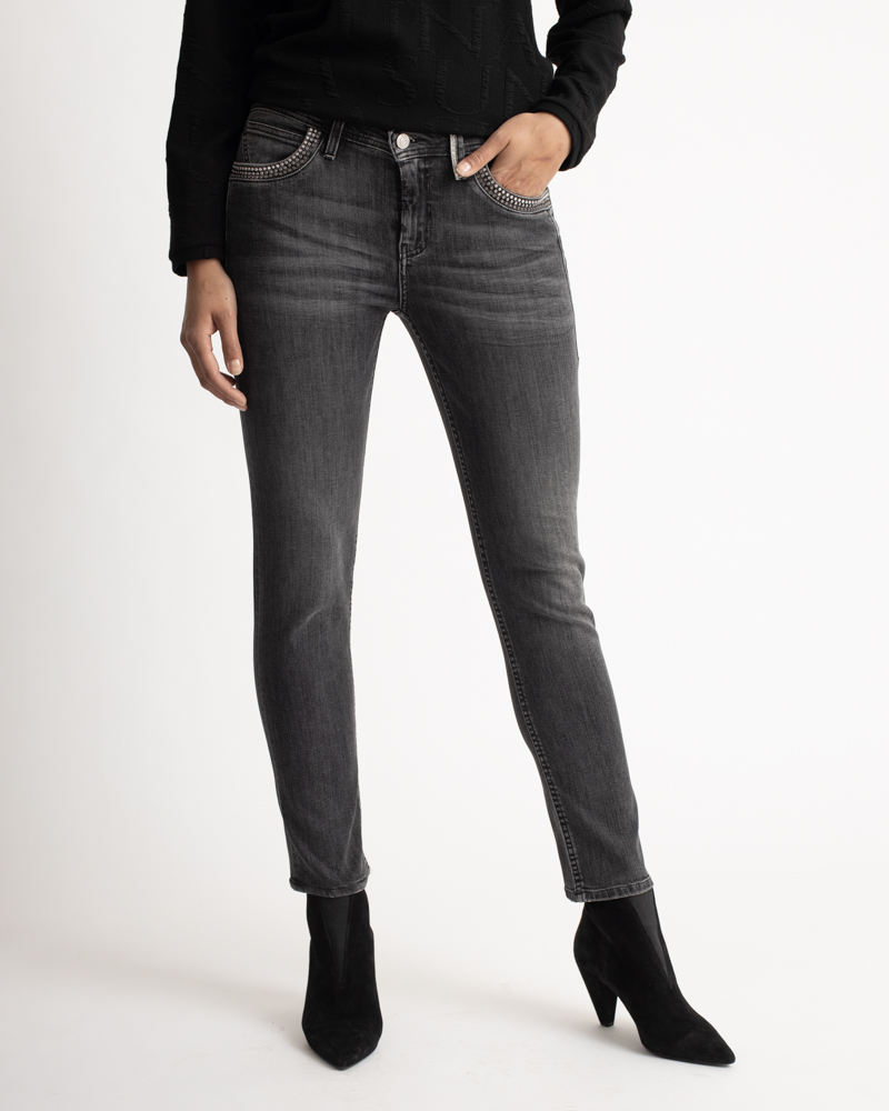 Jeans_black-used_422000_Cathy FIVE-POCKET-JEANS L
