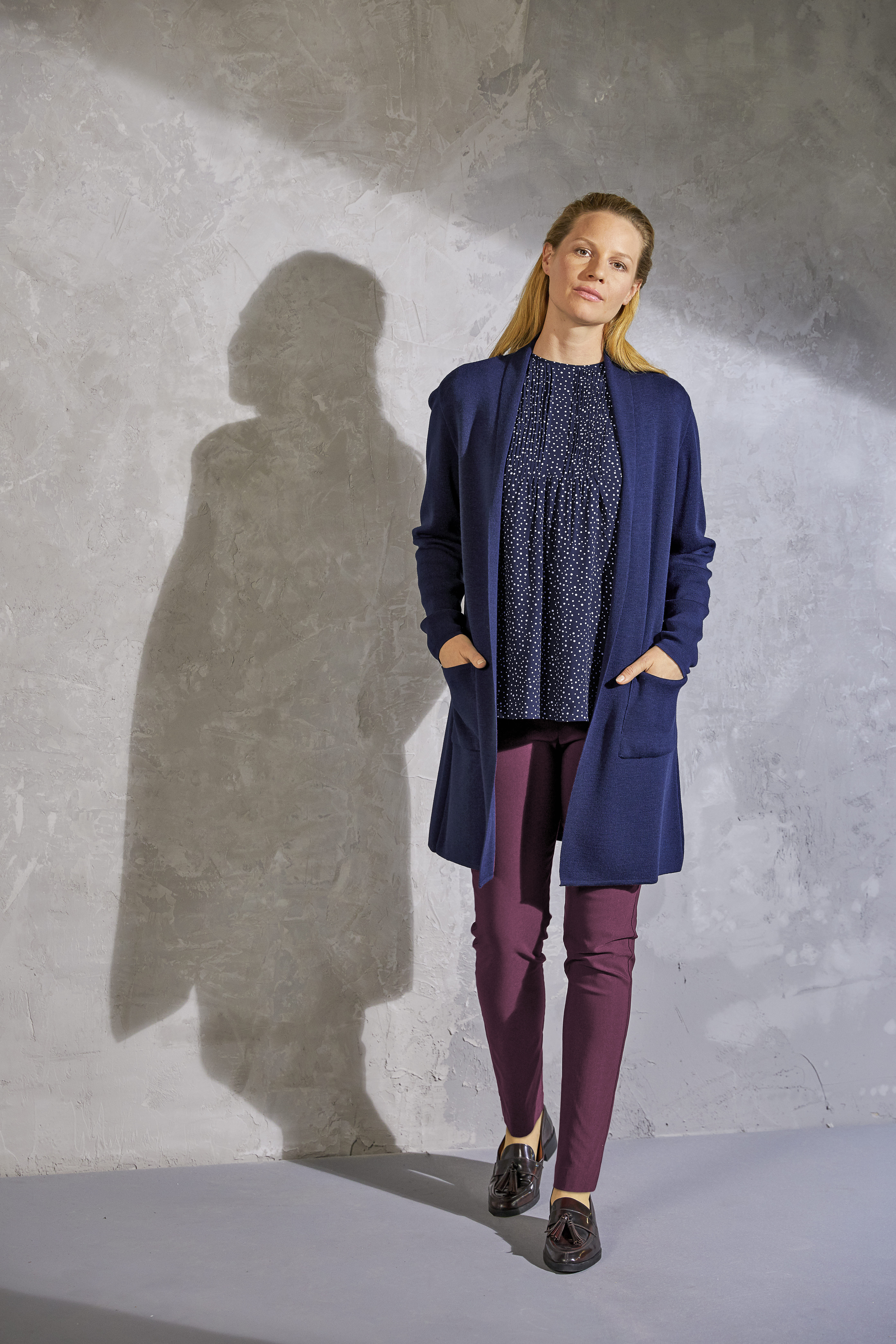 SCHLUPFHOSE L IN 2 FARBEN SCHLUPFHOSE L IN 2 FARBEN
