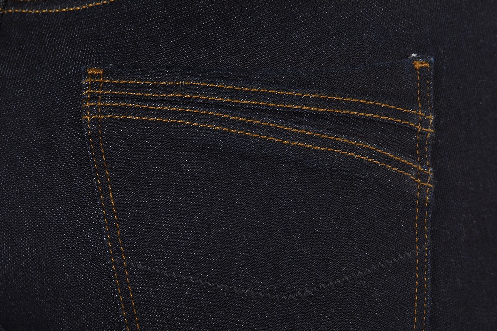 411047_403006_44977 RÖHRENJEANS N