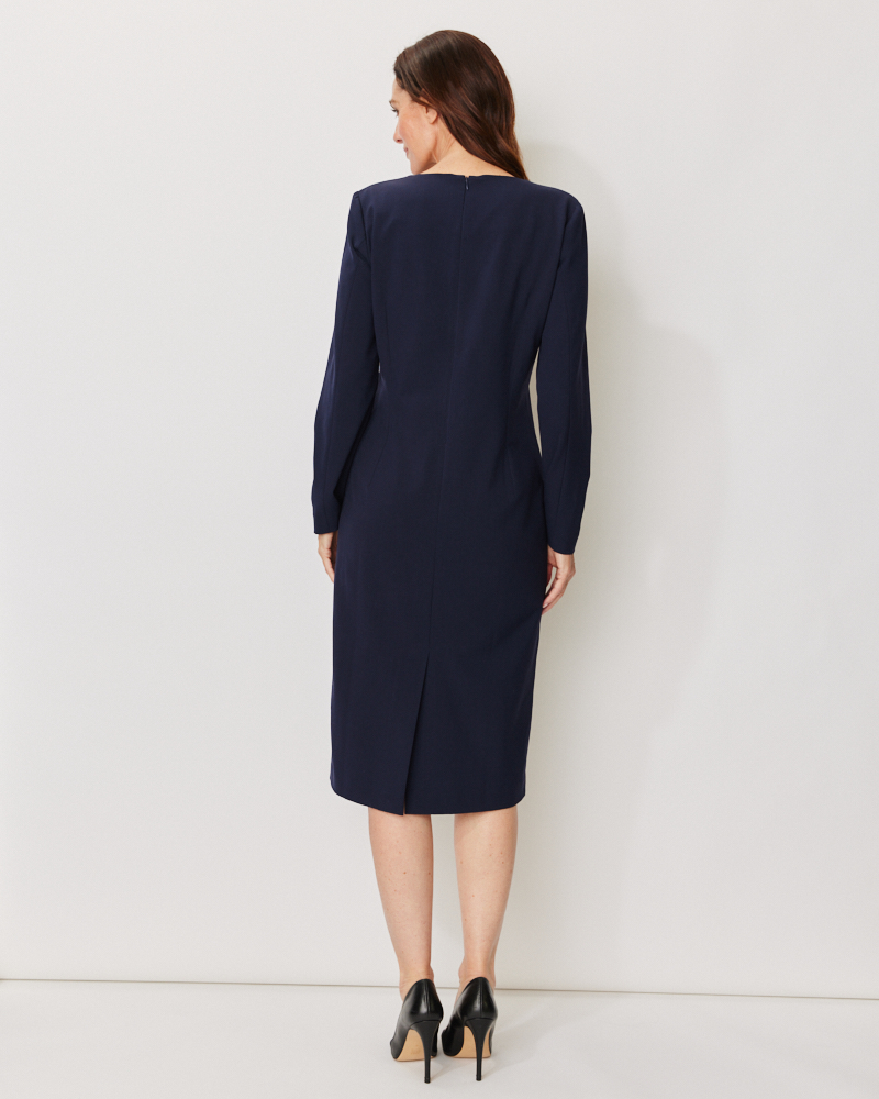 Etui-Kleid mit V-Ausschnitt