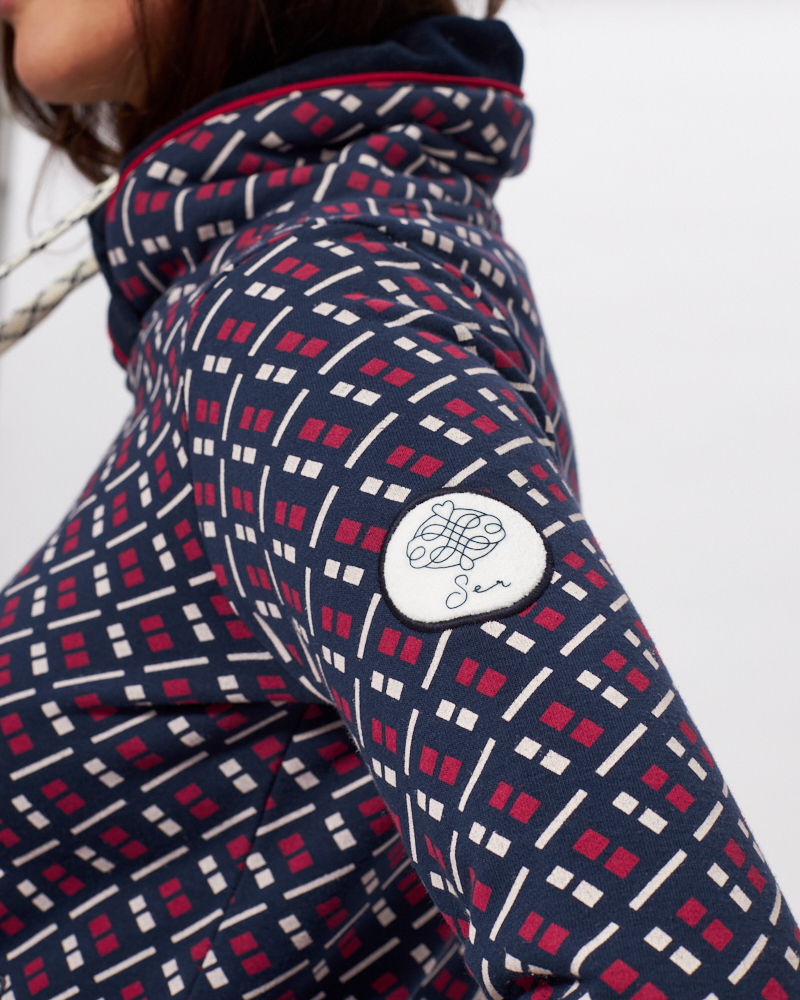 SWEATSHIRT IM MUSTERMIX SWEATSHIRT IM MUSTERMIX