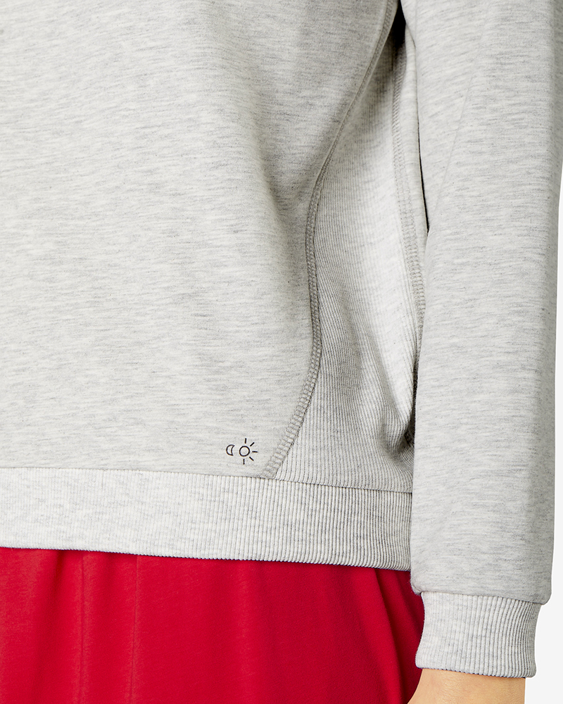 Sweatshirt_grau_meliert_Detail_411100_Inez SWEATSHIRT IM MATERIALMIX