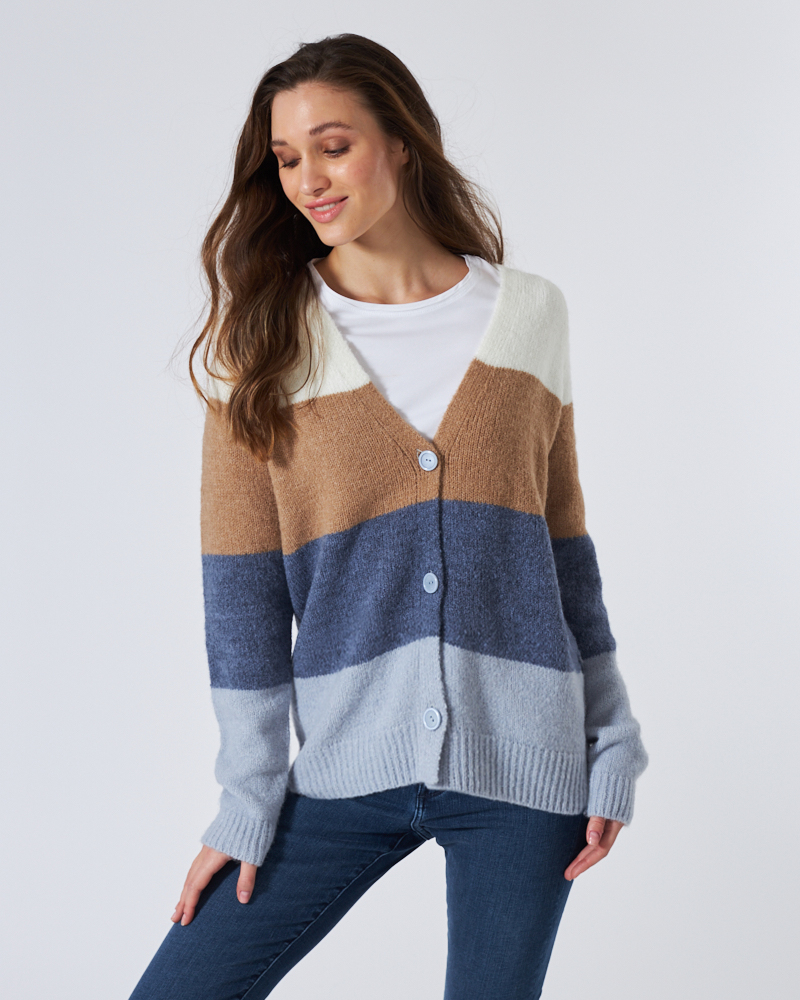 STRICKJACKE