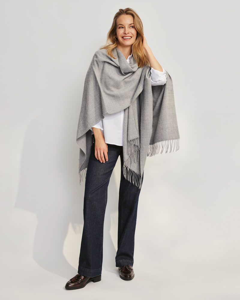Poncho mit Fransen