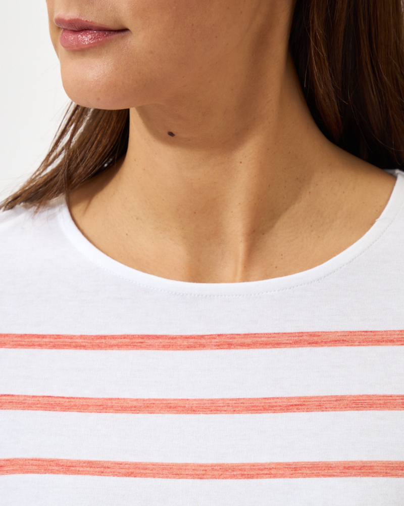 SHIRT MIT U-BOOT-AUSSCHNITT