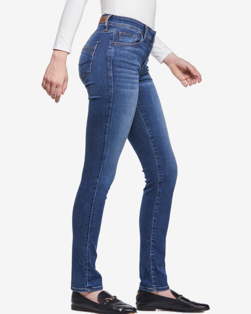 Jeans_blue_421124_Anya_405009_Seite RÖHRENJEANS N