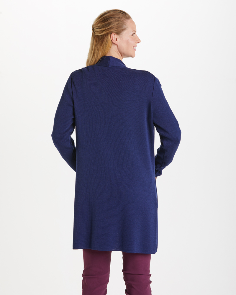 Strickjacke_blau_421140_Rihanna_hinten STRICKJACKE IN LONGFORM