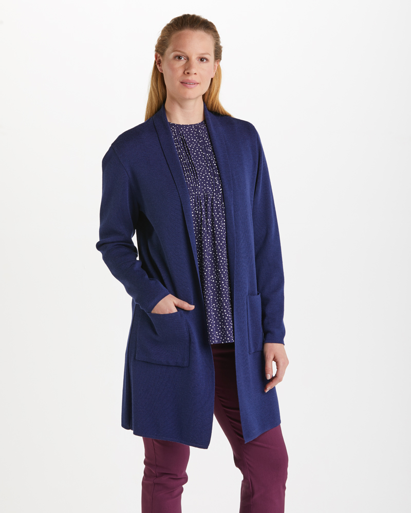 Strickjacke_blau_421140_Rihanna_vorn-2 STRICKJACKE IN LONGFORM