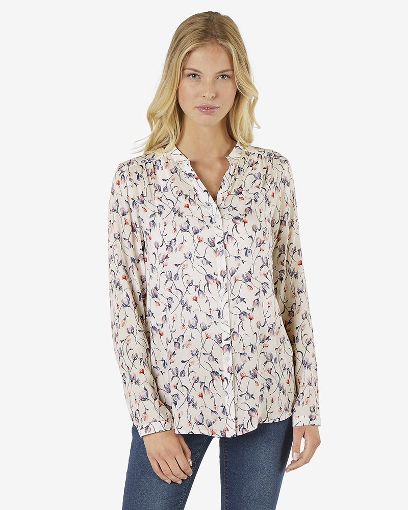 Bluse_natur_blau_gebl-mt_411032_Doreen VISKOSEBLUSE MIT BLÜTEN