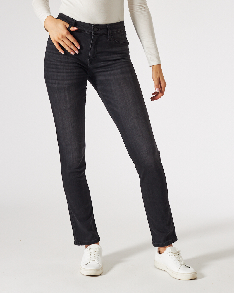 RÖHRENJEANS VON CROSS N RÖHRENJEANS VON CROSS N