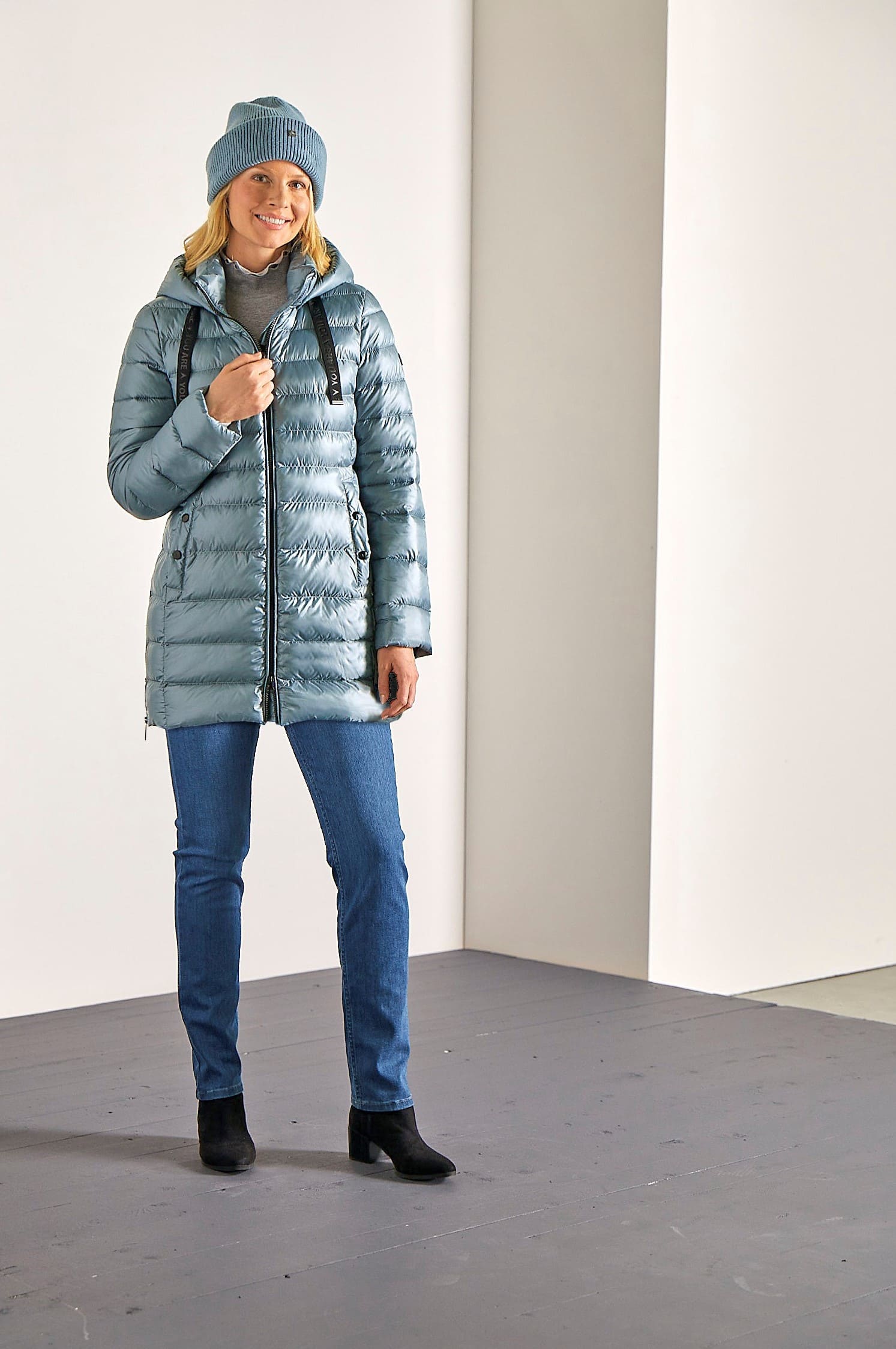 Steppjacke_aqua_421053-Jeans_stone_421070-M-tze_bleu_421115 STEPPJACKE MIT THEMORE-FÜLLUNG