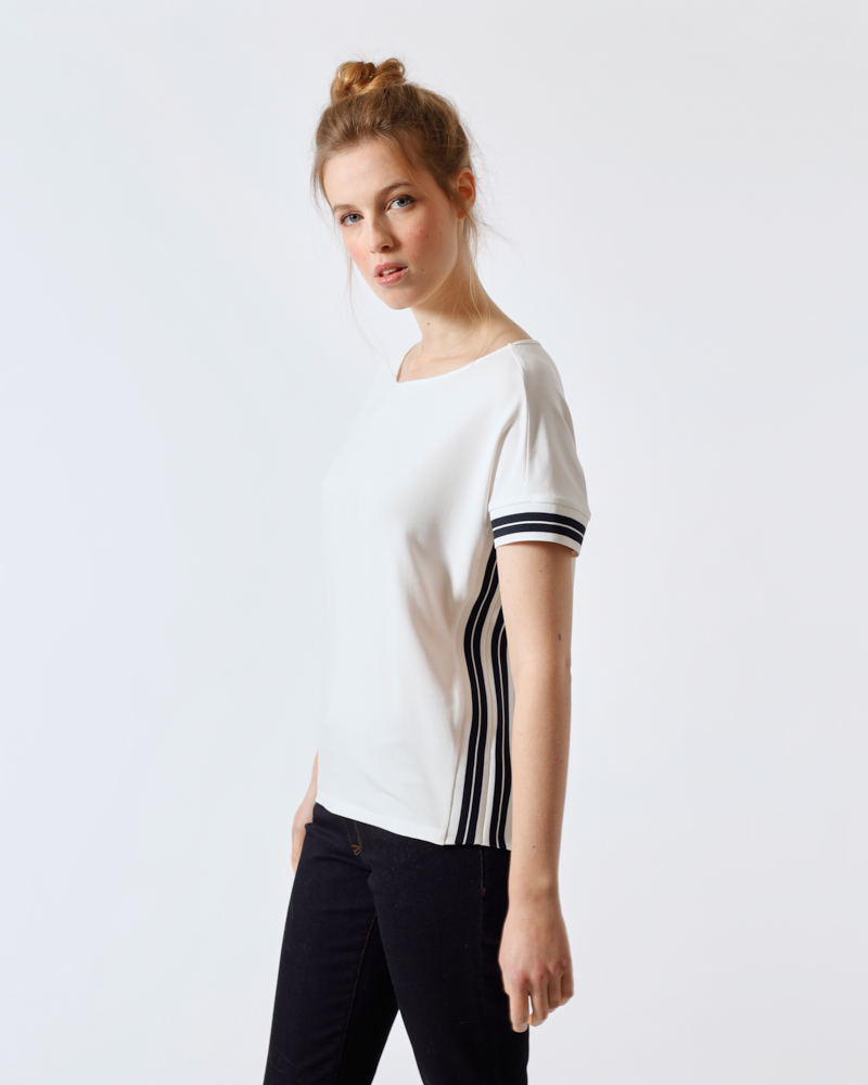 LÄSSIGES SHIRT VON SUNA LÄSSIGES SHIRT VON SUNA