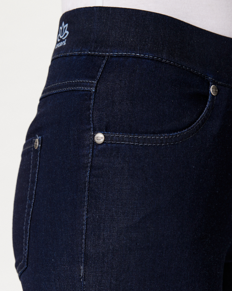 SUPERELASTISCHE JEANS N VON ASCARI