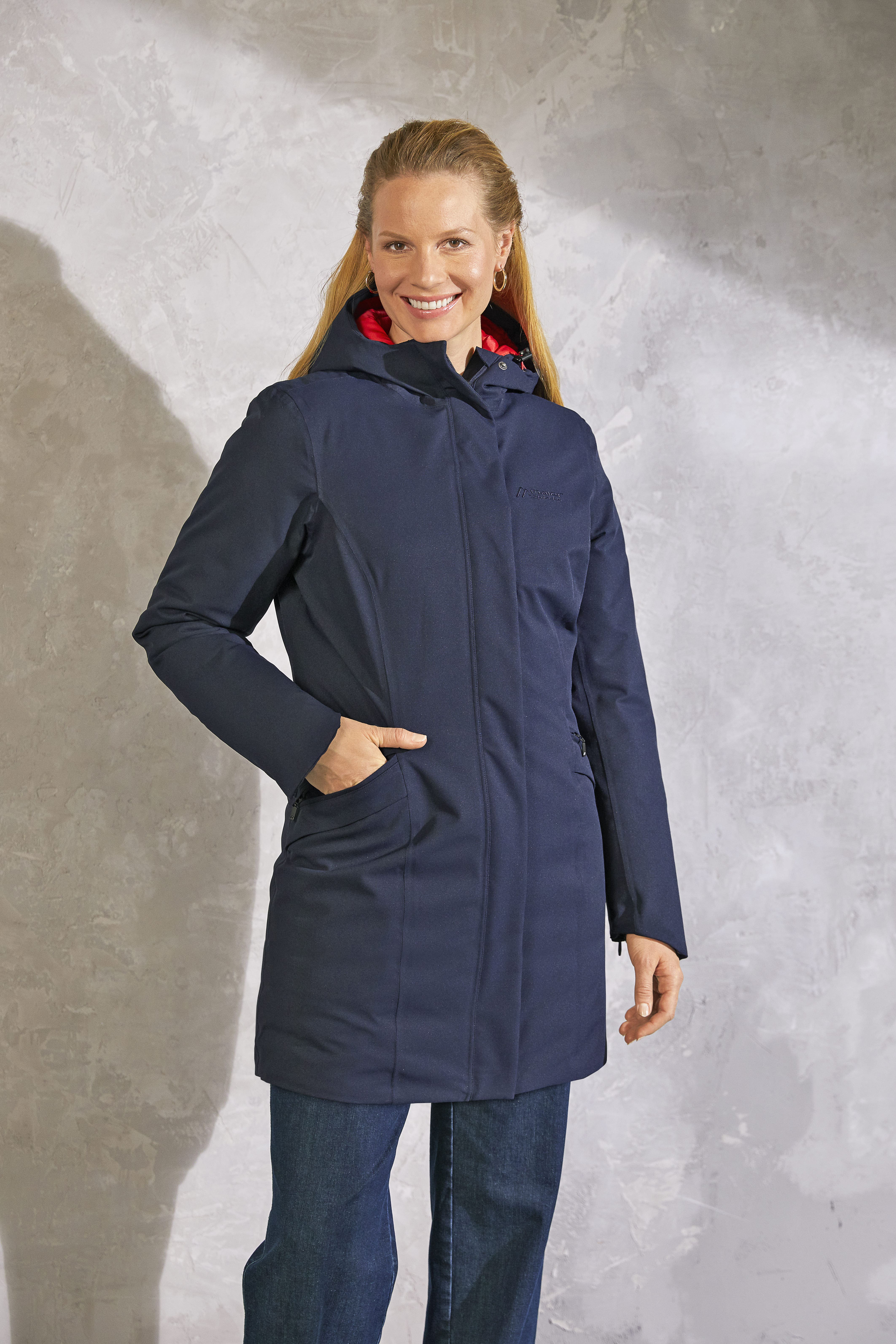 Winterjacke_marine_421006-min FEMININE WINTERJACKE