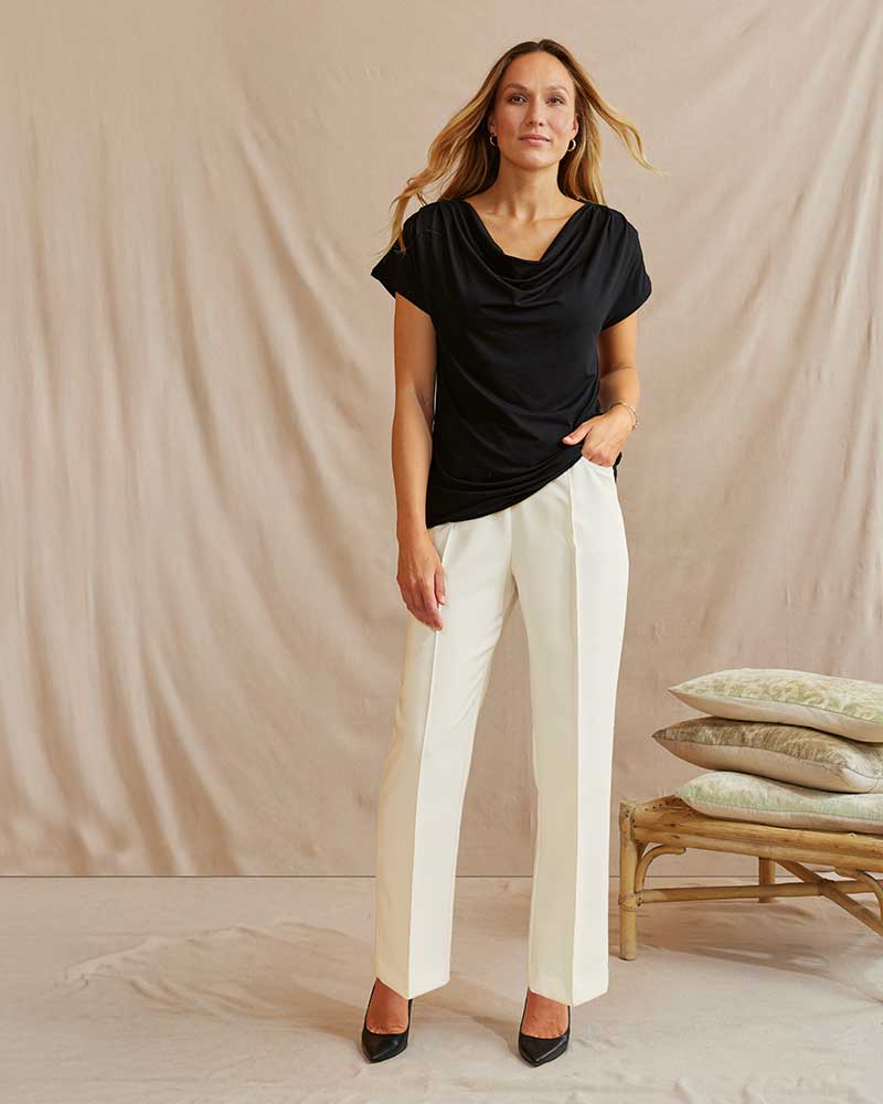 SHIRT MIT WASSERFALL-AUSSCHNITT