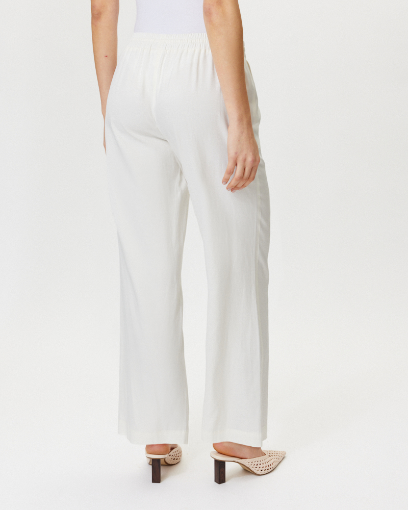 GROSSZÜGIGE MARLENEHOSE N 