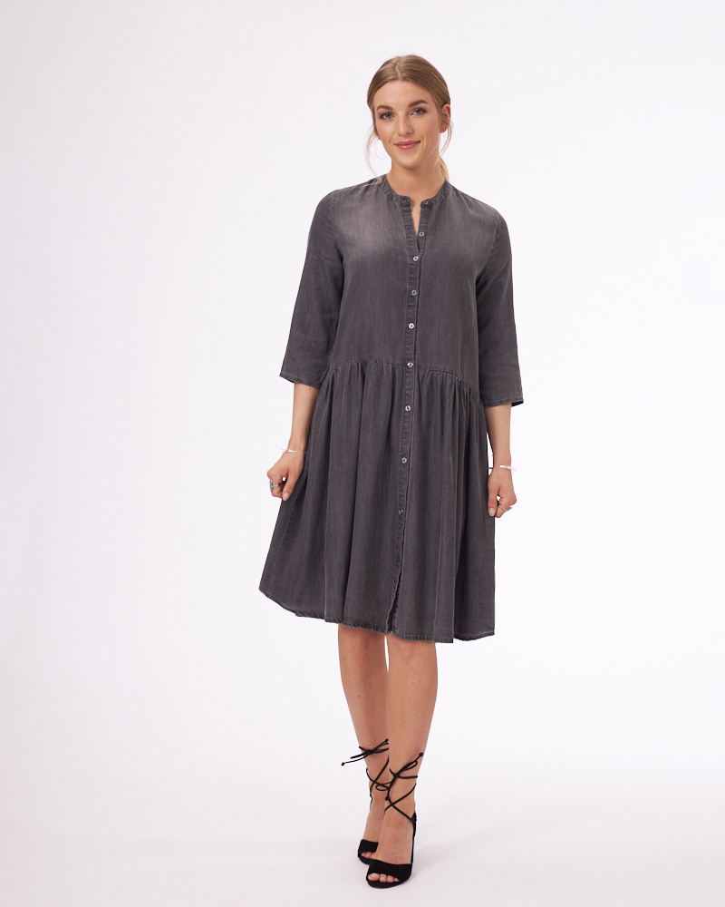 SOMMERKLEID VON "NAVIGAZIONE"