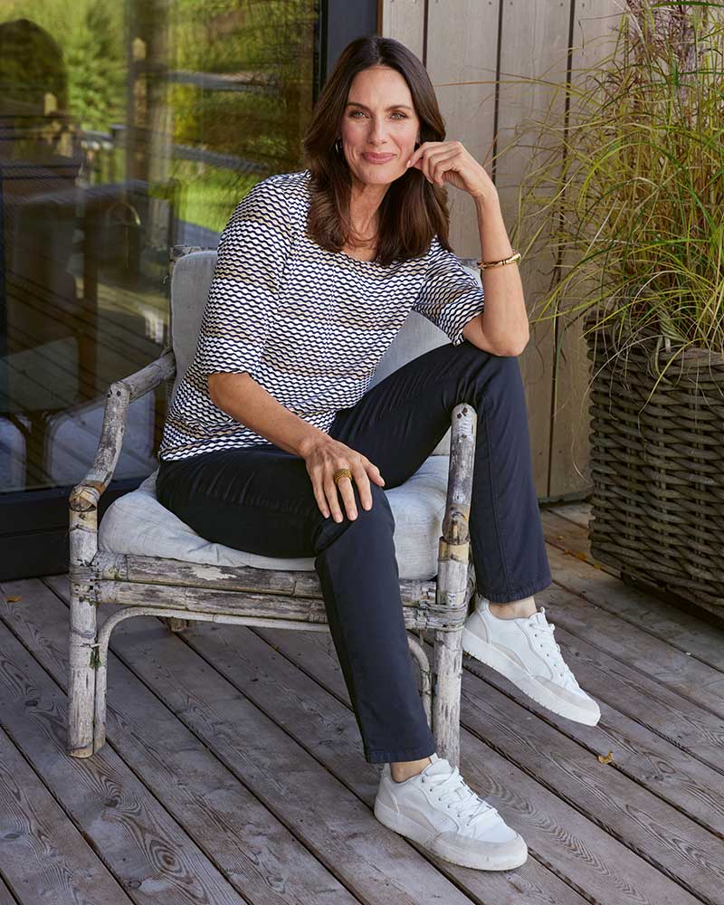 PFLEGELEICHTES STRUKTUR-SHIRT