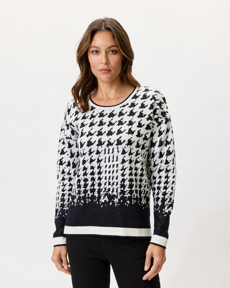 Grafischer Feinstrick-Pulli