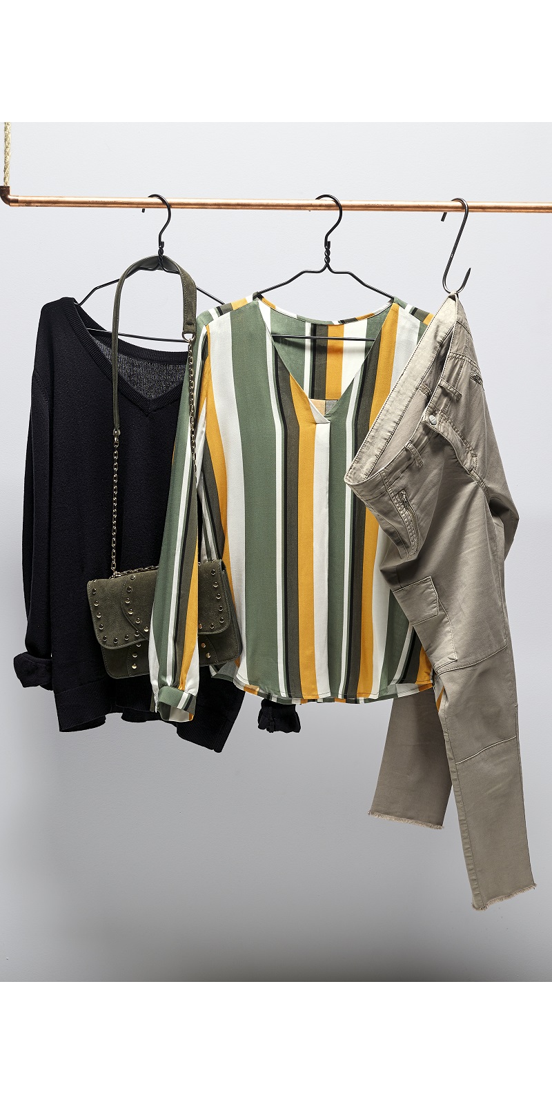 Pulli_Cashmere-schwarz_Streifen_Bluse-Cargohose-beige_403052_403041_403023 SKINNY CARGOHOSE N
