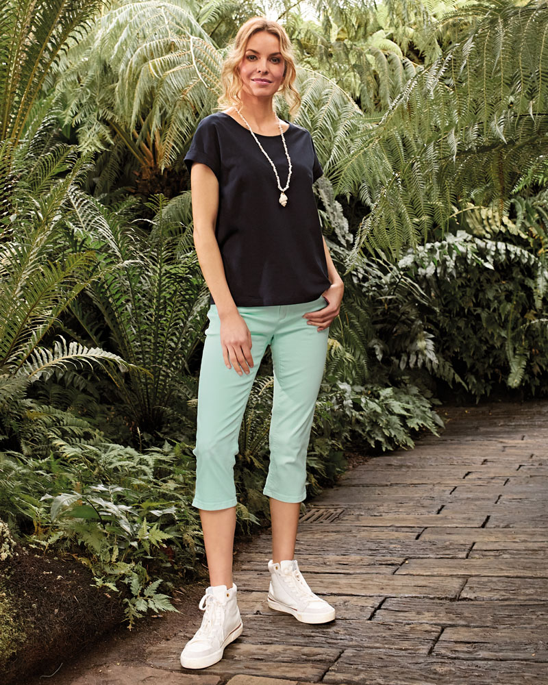 CAPRIHOSE VON "WONDERJEANS" CAPRIHOSE VON "WONDERJEANS"