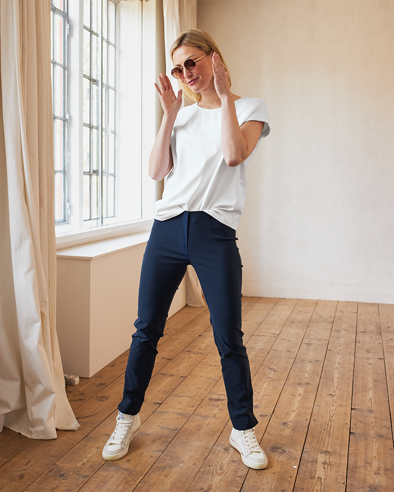 BASIC-SHIRT VON SUNA IN 3 FARBEN BASIC-SHIRT VON SUNA IN 3 FARBEN