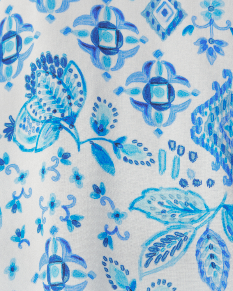 SOMMERBLUSE VON NAVIGAZIONE