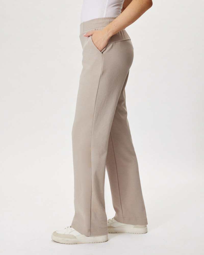 LOCKERE JOGGPANTS L VON SUNA