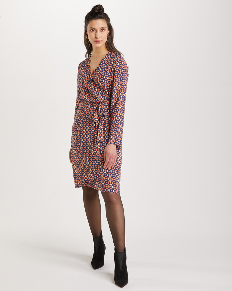 Wickelkleid_gemustert_421185_Ivana_vorn-2 MODISCHES WICKELKLEID