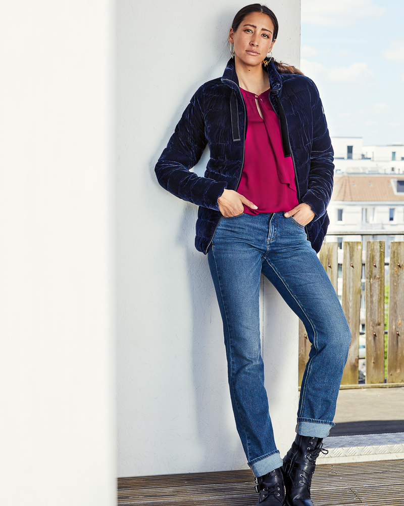 JACKE-marine-406011_JEANS-blau-406000_Bluse-pink_4060179fc6LwCJkJshH JEANS K AUS ECO-DENIM