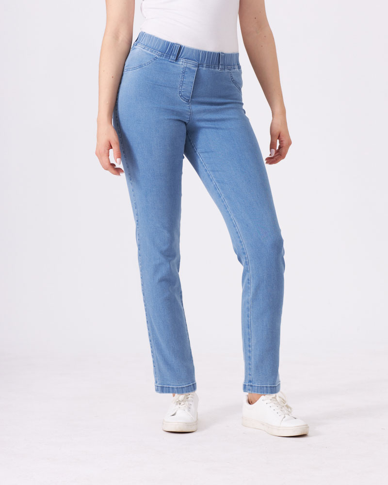 BEQUEME SCHLANK-JEANS L