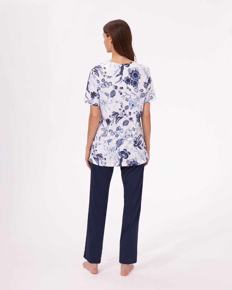 PYJAMA MIT HALBARM PYJAMA MIT HALBARM