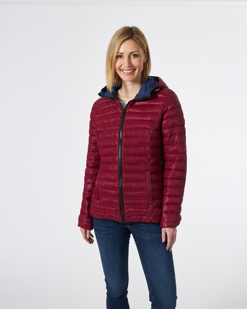 FEDERLEICHTE STEPPJACKE VON SUNA