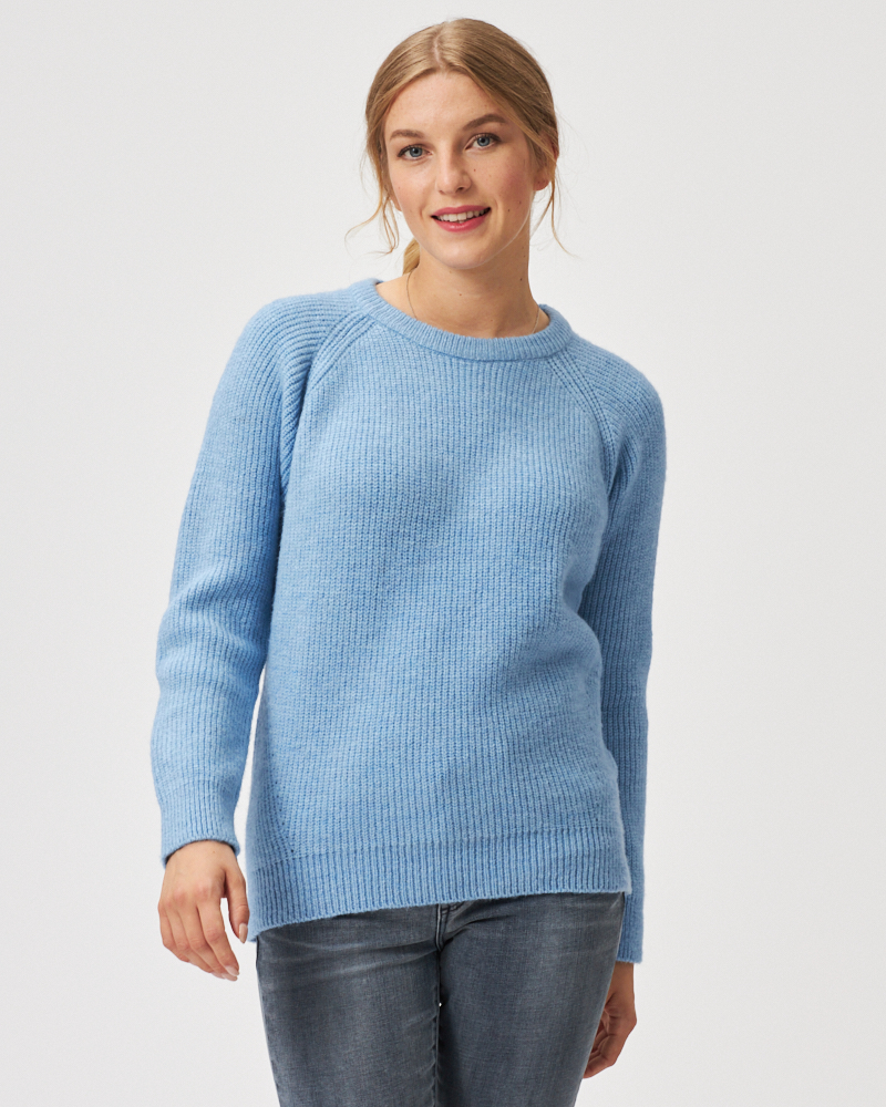 WEICHER PULLI MIT RUNDHALS-AUSSCHNITT WEICHER PULLI MIT RUNDHALS-AUSSCHNITT