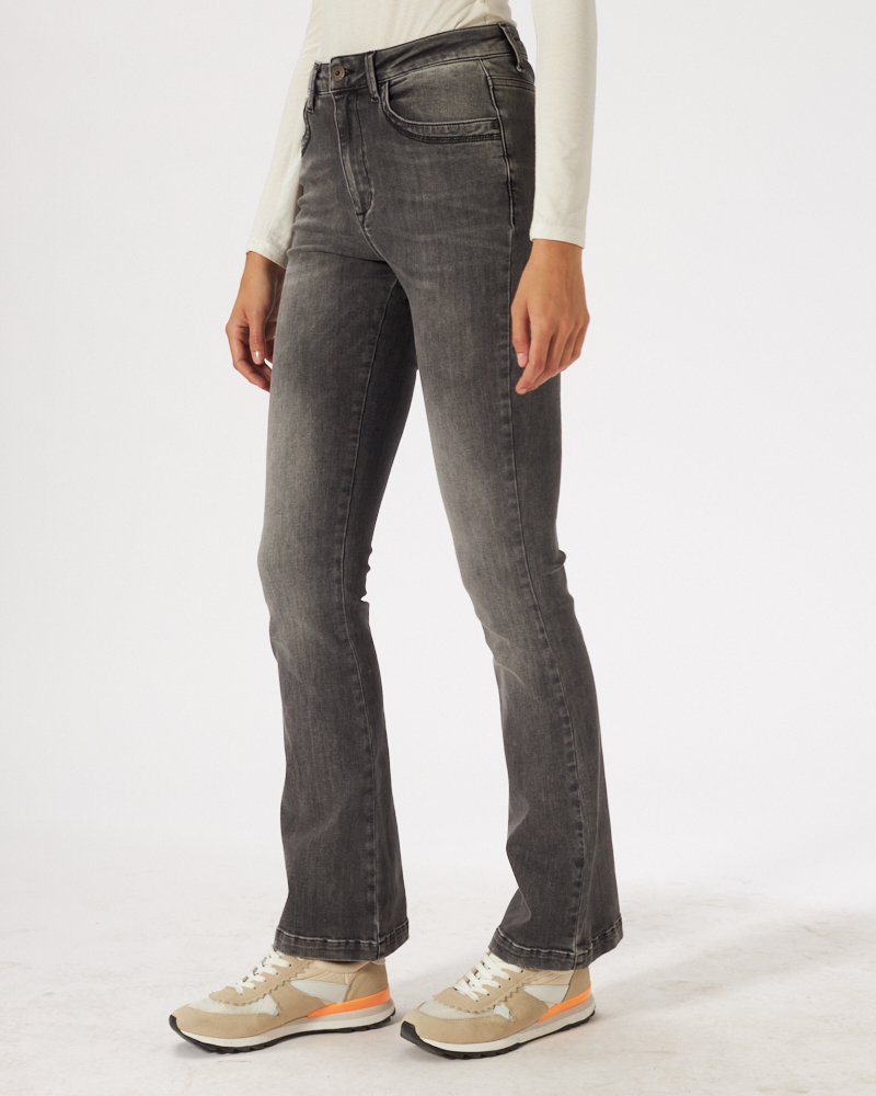BOOTCUT-JEANS N VON BLUE FIRE BOOTCUT-JEANS N VON BLUE FIRE