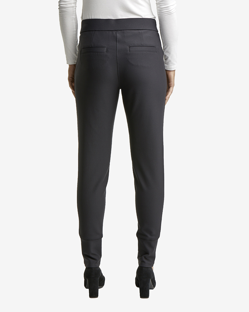 Jegging_schwarz_421093_Effy_hinten JEGGING N