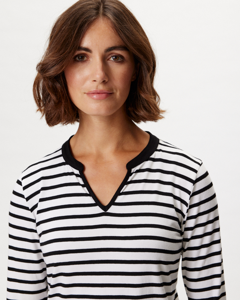 RINGELSHIRT MIT LANGARM