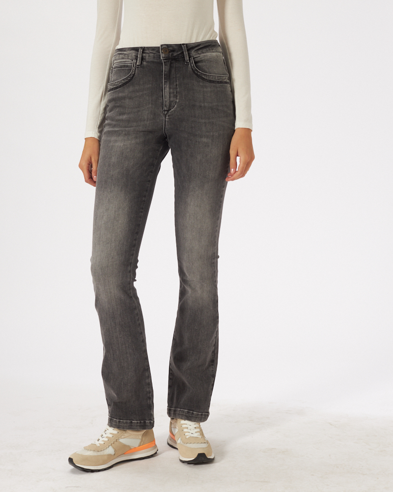 BOOTCUT-JEANS N VON BLUE FIRE BOOTCUT-JEANS N VON BLUE FIRE