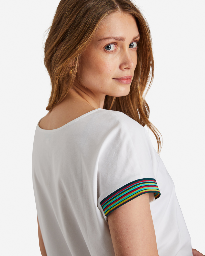 JERSEYSHIRT MIT BUNTEM ÄRMELABSCHLUSS JERSEYSHIRT MIT BUNTEM ÄRMELABSCHLUSS