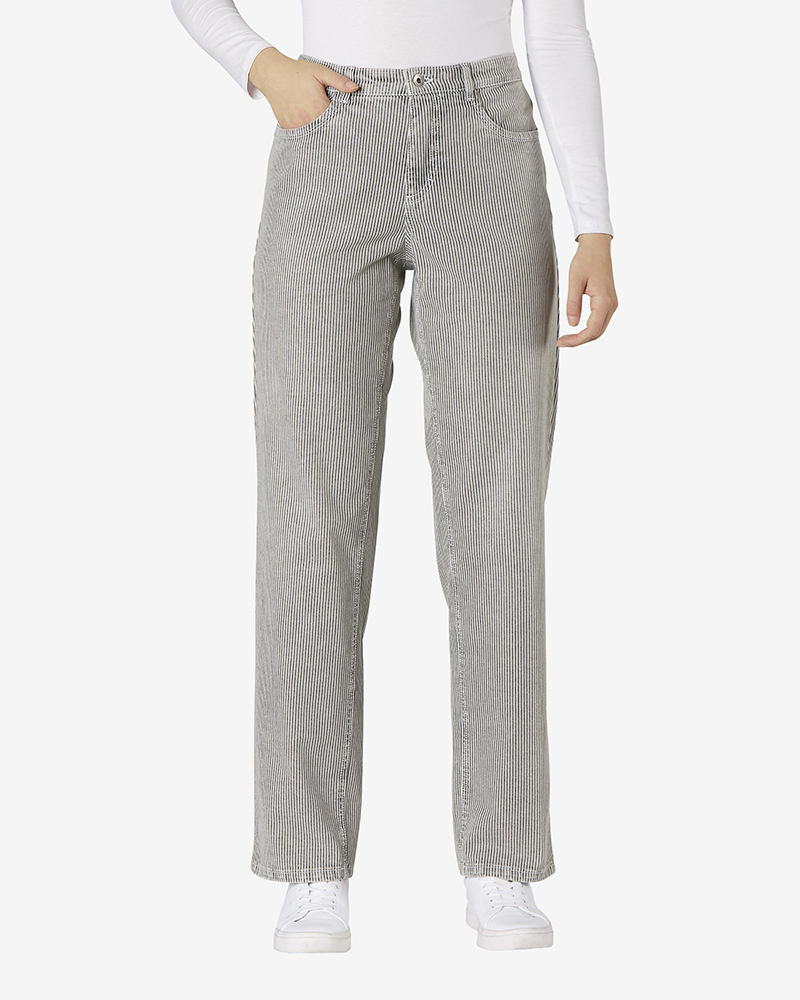 Streifenjeans_411068_Adrienn_N_37941 STRETCHJEANS N MIT STREIFEN