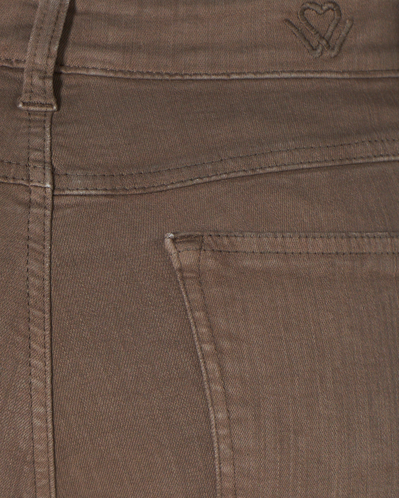 SCHMALE "WONDERJEANS" L SCHMALE "WONDERJEANS" L