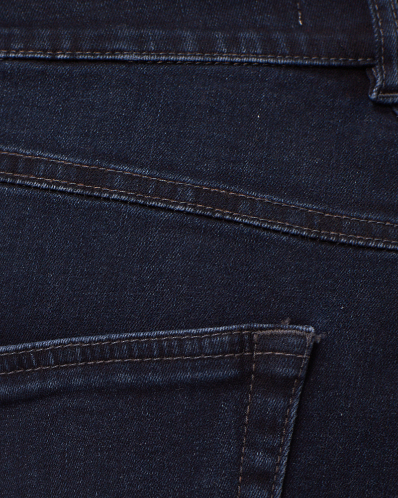 BIO-ZERTIFIZIERTE JEANS L BIO-ZERTIFIZIERTE JEANS L